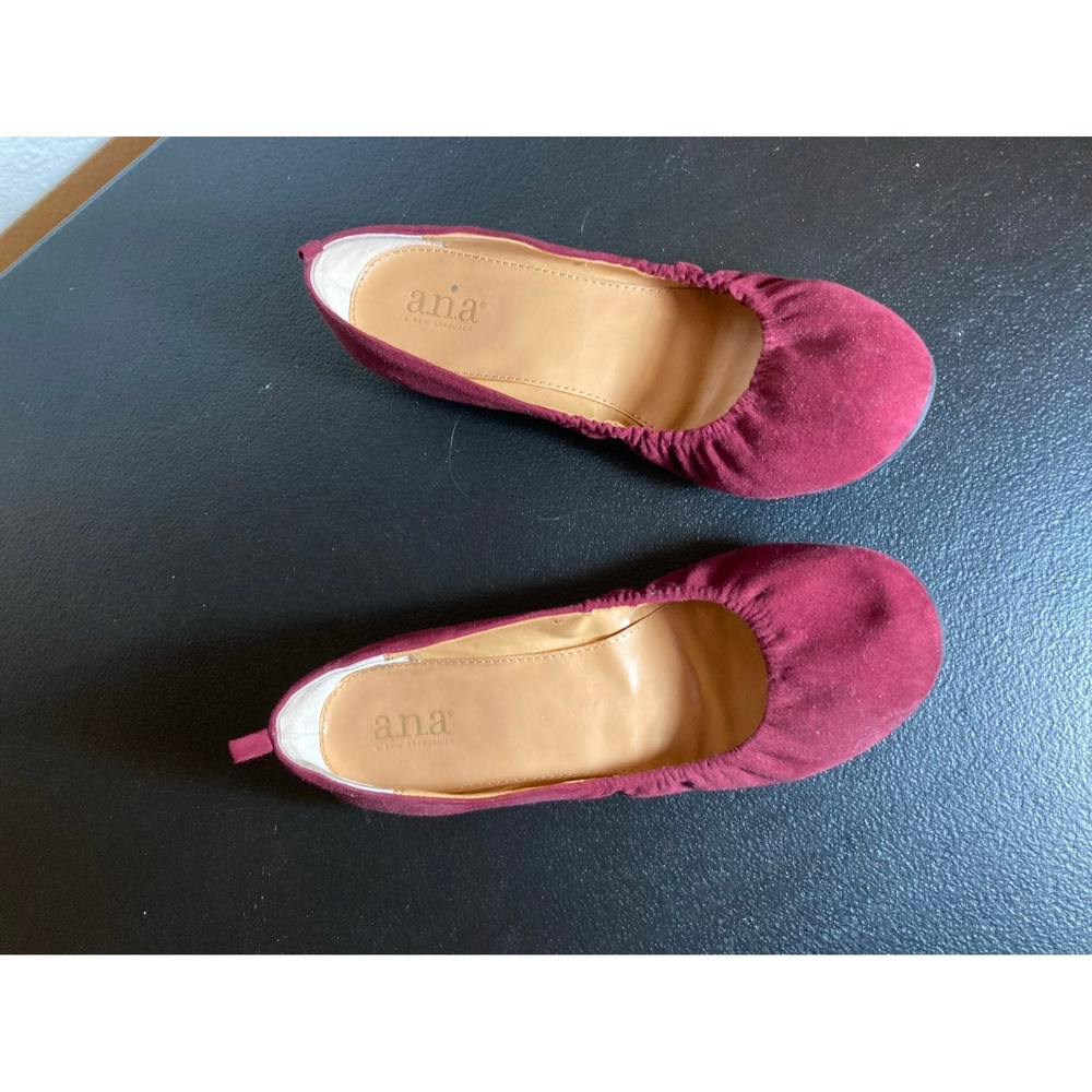 A.N.A. Burgundy Wine Suede Flats size 8 m